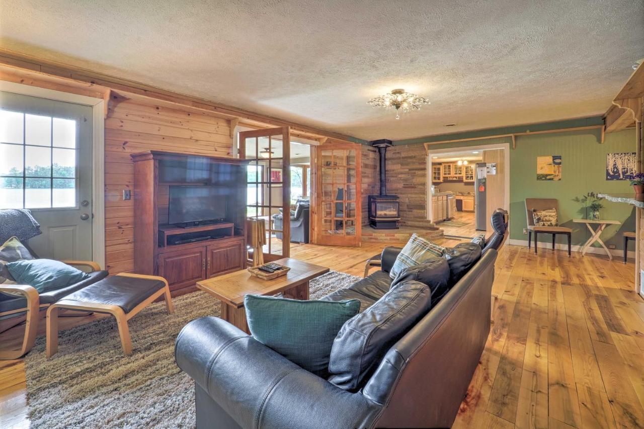 13 Mi To Downtown Quiet Lakefront Cottage 特拉弗斯城 外观 照片